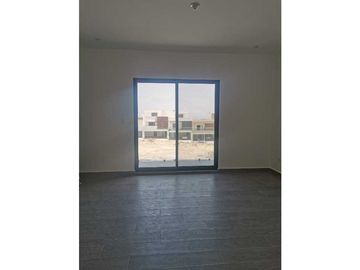 Casa en Venta en Cumbres Santoral de 4 habitaciones