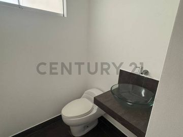 Vendo Casa de 3 pisos en las Brisas de Villa 300 m² – Chorrillos