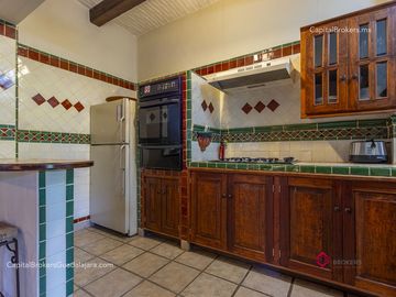 Casa 3 Leones Ajijic en Venta con vista al Lago de Chapala