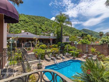 Casa 3 Leones Ajijic en Venta con vista al Lago de Chapala