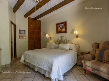 Casa 3 Leones Ajijic en Venta con vista al Lago de Chapala