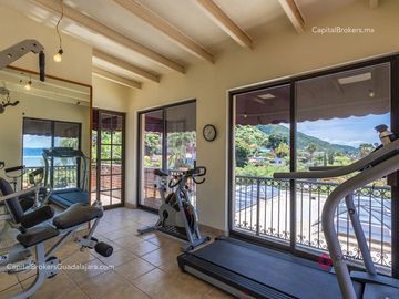 Casa 3 Leones Ajijic en Venta con vista al Lago de Chapala