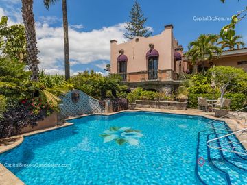 Casa 3 Leones Ajijic en Venta con vista al Lago de Chapala