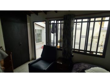 CASA PARA LA VENTA EN BELÉN LA NUBIA