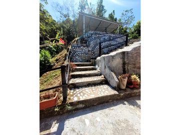 Venta de casa finca Minca 2 hectareas casa amoblada árboles frutales