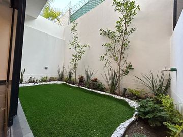 VENTA DE CASA EN LA ANTIGUA CEMENTERA 5 HABITACIONES, FAMILY ROOM, ROOF GARDEN