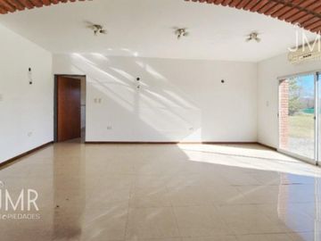 JMR Propiedades | Los Alcanfores | Casa en Venta | Apta Credito