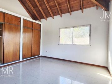 JMR Propiedades | Los Alcanfores | Casa en Venta | Apta Credito