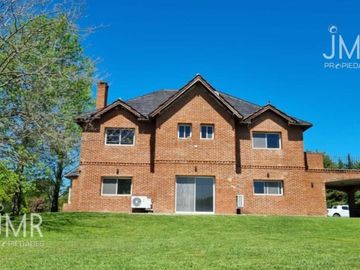 JMR Propiedades | Los Alcanfores | Casa en Venta | Apta Credito