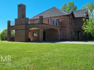 JMR Propiedades | Los Alcanfores | Casa en Venta | Apta Credito