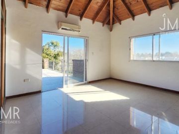 JMR Propiedades | Los Alcanfores | Casa en Venta | Apta Credito