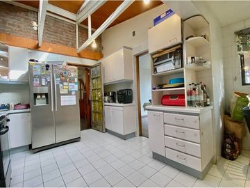 Casa en venta Los Domínicos, 4 min colegio Wenlock