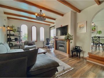 Casa en venta Los Domínicos, 4 min colegio Wenlock