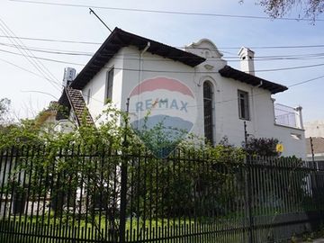 Gran casa comercial en venta Av.Italia y Rancagua