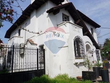 Gran casa comercial en venta Av.Italia y Rancagua