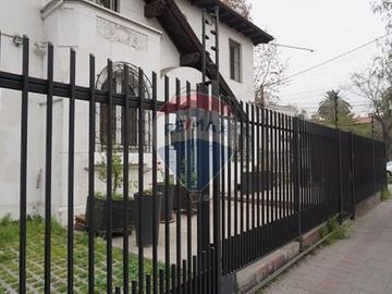 Gran casa comercial en venta Av.Italia y Rancagua