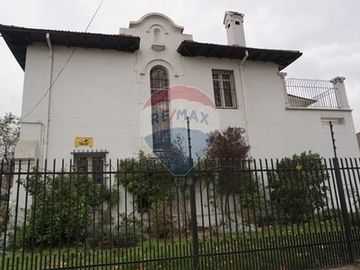Gran casa comercial en venta Av.Italia y Rancagua