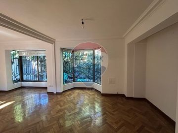 Casa en excelente sector, muy segura y acogedora.
