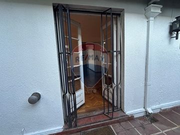 Casa en excelente sector, muy segura y acogedora.