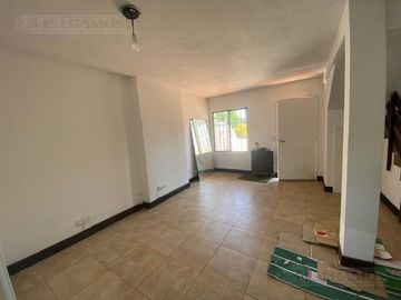 Departamento en venta en San Isidro Jacinto Diaz al 300. APTO CRÉDITO.