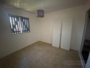 Departamento en venta en San Isidro Jacinto Diaz al 300. APTO CRÉDITO.