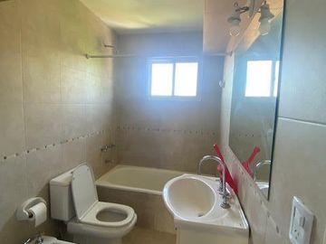 Departamento en venta en San Isidro Jacinto Diaz al 300. APTO CRÉDITO.
