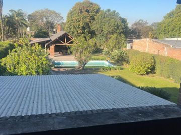CASA EN VENTA PJE BENITO LYNCH 4700
