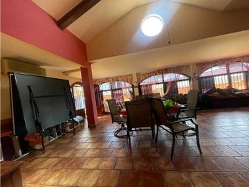 EN.VENTA CASA 3HAB COQUITO