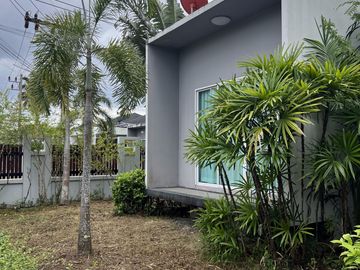 2 bed villa with garden