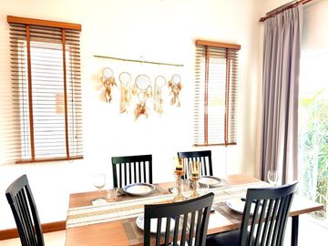 2 bed villa with garden