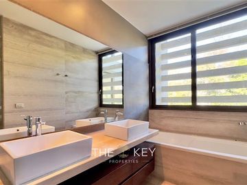 Departamento en Venta en Av Las Condes - San Damian