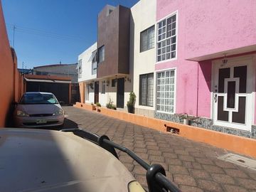 Bonita y cómoda casa en condominio en colonia San Bernandino Xochimilco