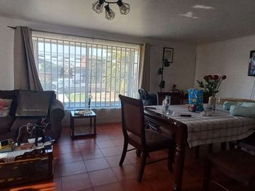 Terreno para proyecto en Maipú centro,  con casa habitación.