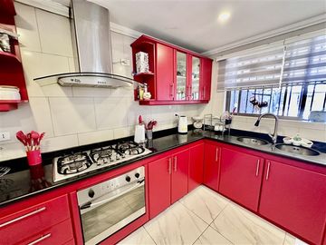 Casa en Venta en Mauricio rugendas