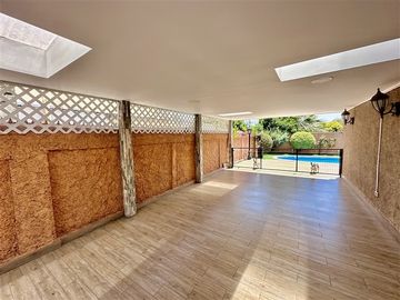 Casa en Venta en Mauricio rugendas