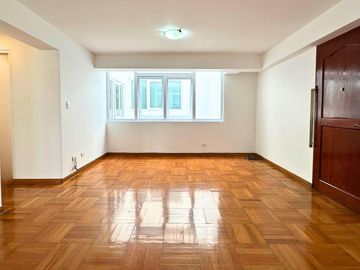 Departamento en San Borja frente a parque