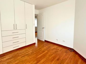 Departamento en San Borja frente a parque