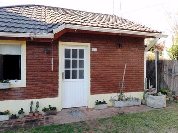 Oportunidad Casa en Country Roda. Las azucenas  al 2800