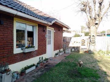 Oportunidad Casa en Country Roda. Las azucenas  al 2800