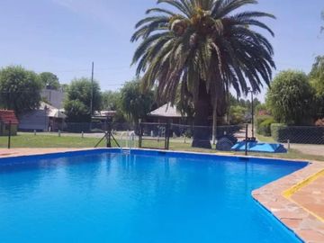 Oportunidad Casa en Country Roda. Las azucenas  al 2800