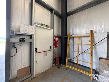 VENTA DEPOSITO 1225 M2 PARQUE INDUSTRIAL MORENO 2