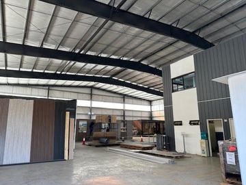 VENTA DEPOSITO 1225 M2 PARQUE INDUSTRIAL MORENO 2