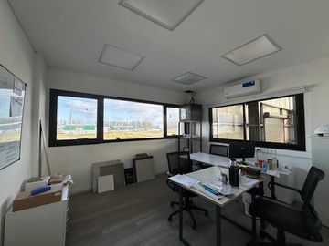 VENTA DEPOSITO 1225 M2 PARQUE INDUSTRIAL MORENO 2