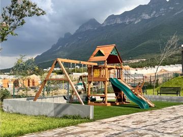 Casa en venta en Cumbres La Joya de la Montaña en García