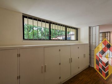 CASA EN VENTA  EN LAS LOMAS DE CHAPULTEPEC