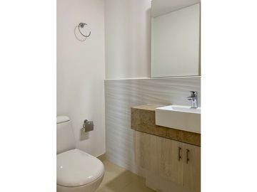 APARTAMENTO CON VISTA ZONA FARALLONES Y ZONA VERDE