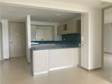 APARTAMENTO CON VISTA ZONA FARALLONES Y ZONA VERDE