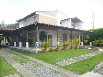 SE VENDE CASA DE CAMPO EN CONDOMINIO CAMPESTRE RANCHO CHICO