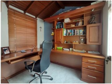 Casa para la venta en Belen la Nubia
