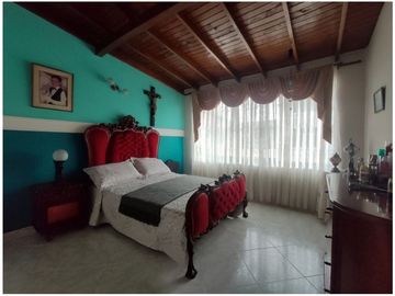 Casa para la venta en Belen la Nubia